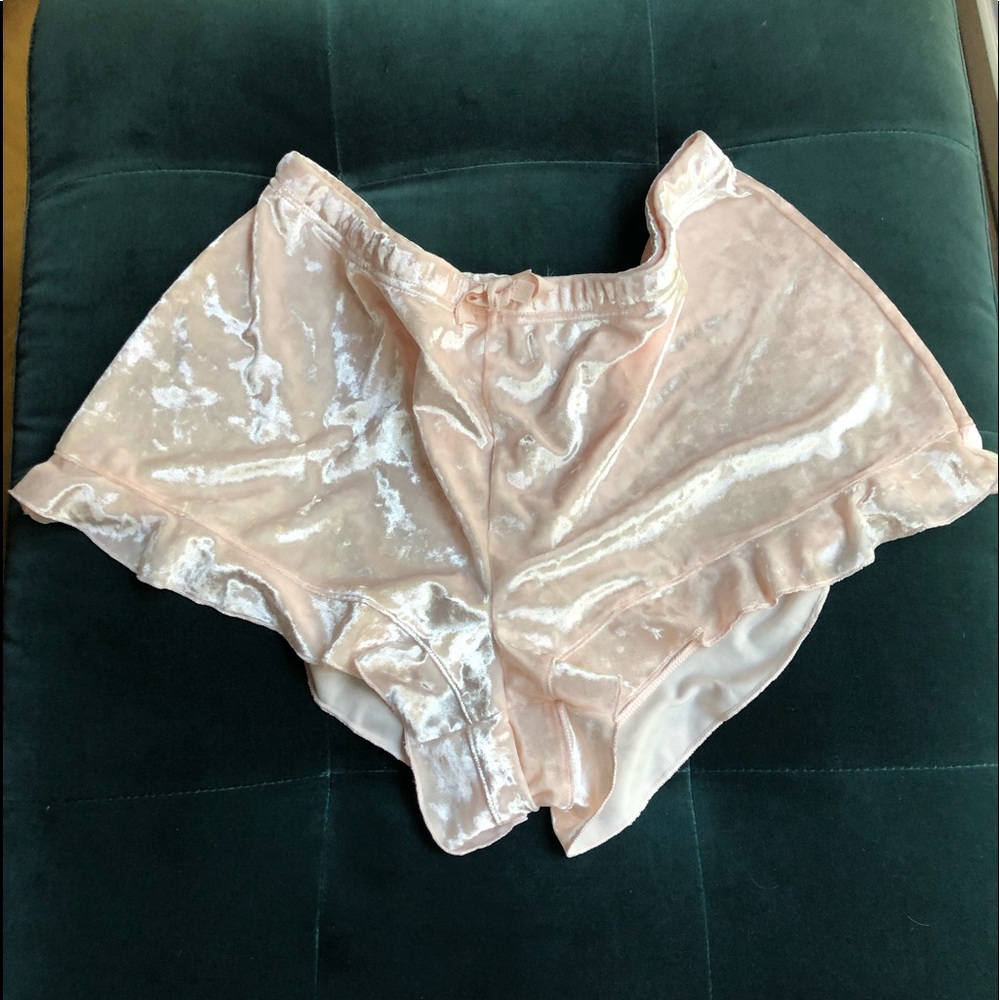 ✨Vintage ✨Victorias Secret Crushed Velvet Lounge Shorts
